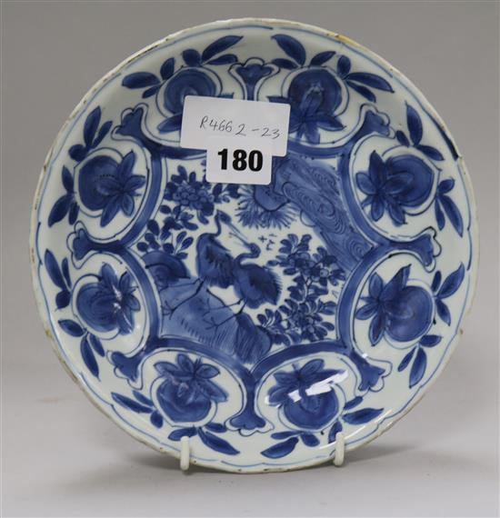 A Kraak blue and white saucer dish, 20cm